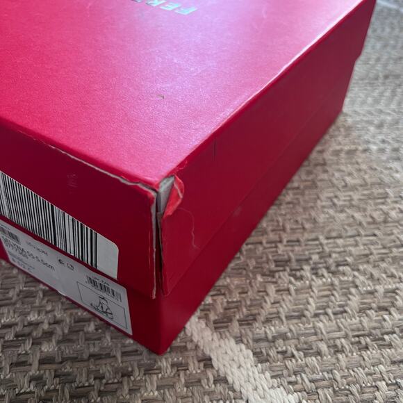 Ferragamo Selyna 55 Boot Sz 8.5 - Picture 6 of 12